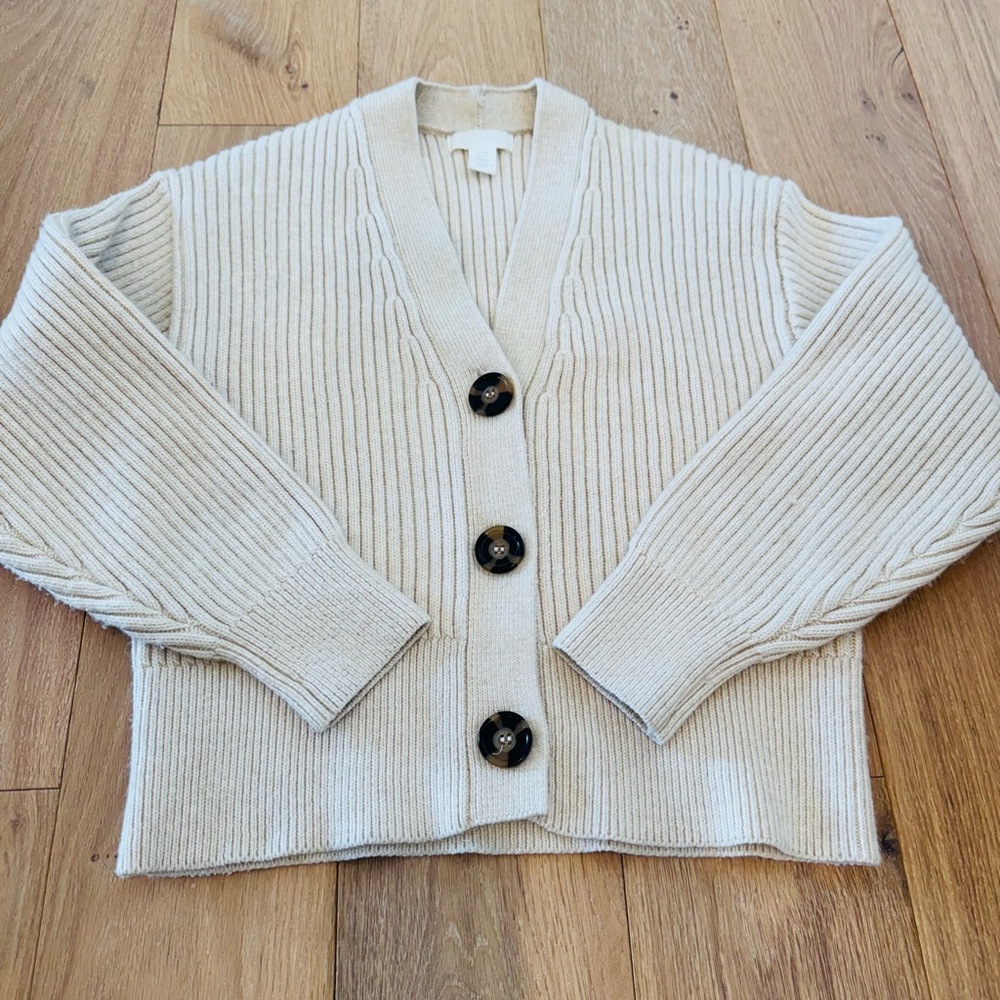 HM BOYFRIEND SHORT CARDIGAN